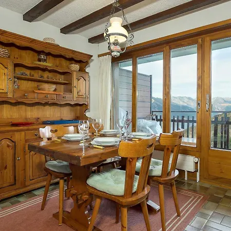 Arolles 704 * ラ・ズマ